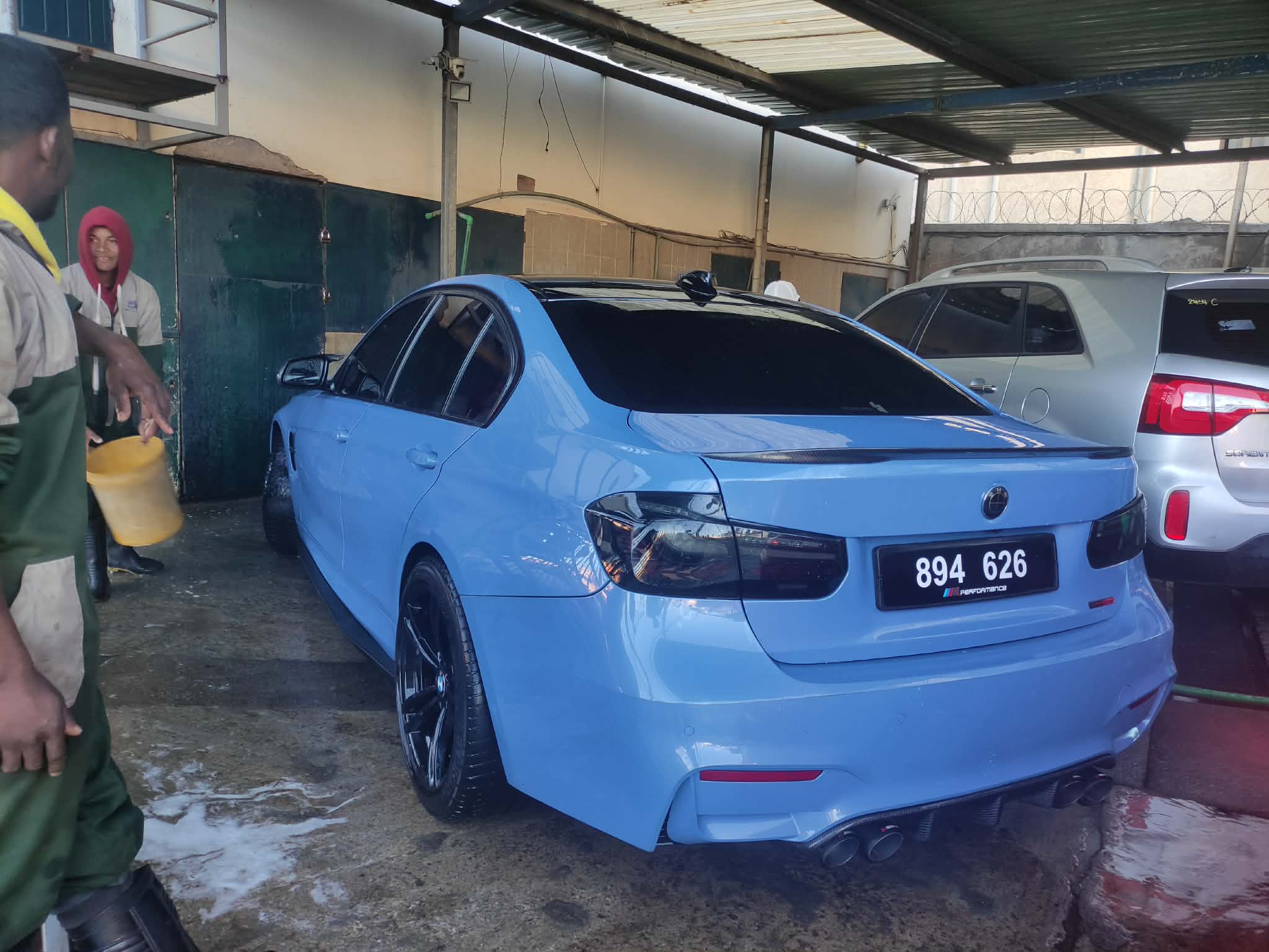 BMW F30 RIX Drive - trois quart arrière